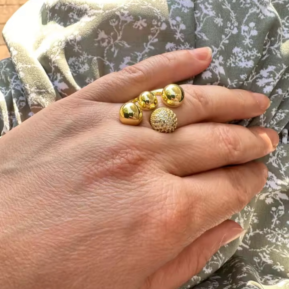 Statement Gold Ring Jewelry - Picture 9 of 16